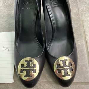 Black Tory Burch wedges